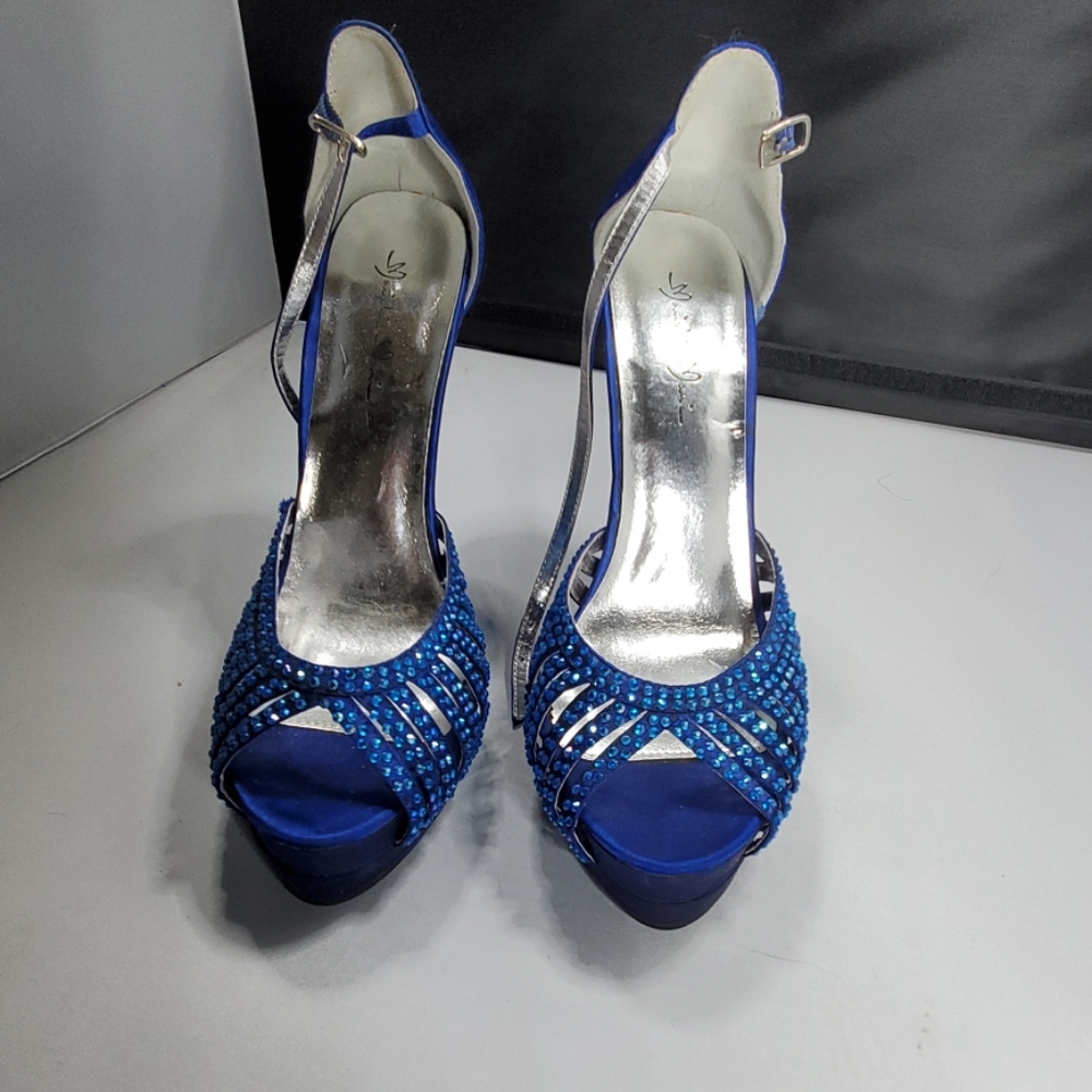 Manichi Maui Shoes